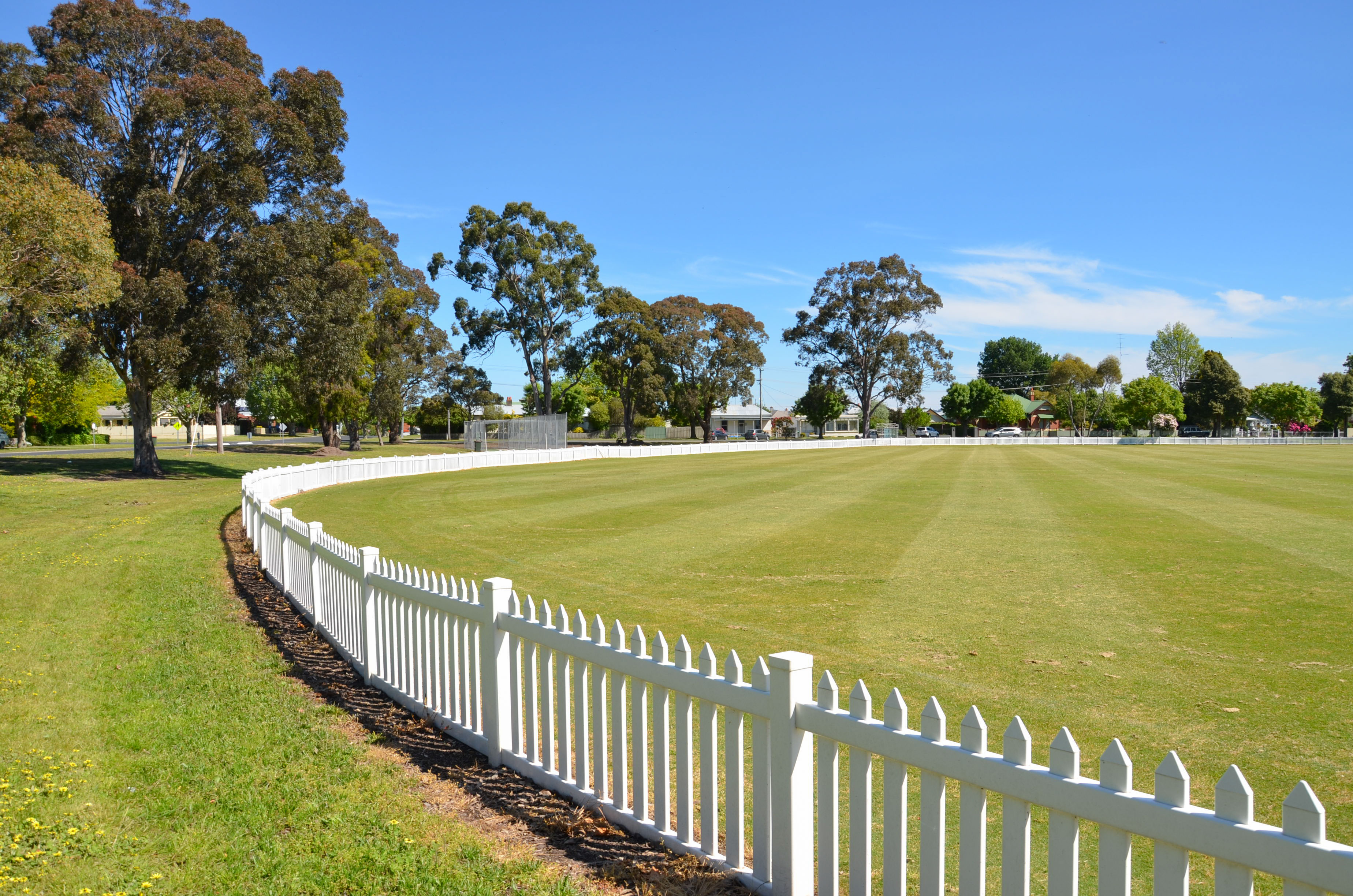 Lake Oval.jpg