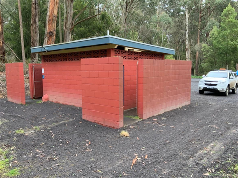 Kawarren public toilet